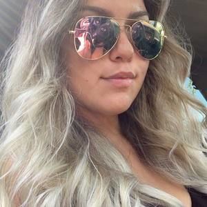 Meet your Posher, Katelynn